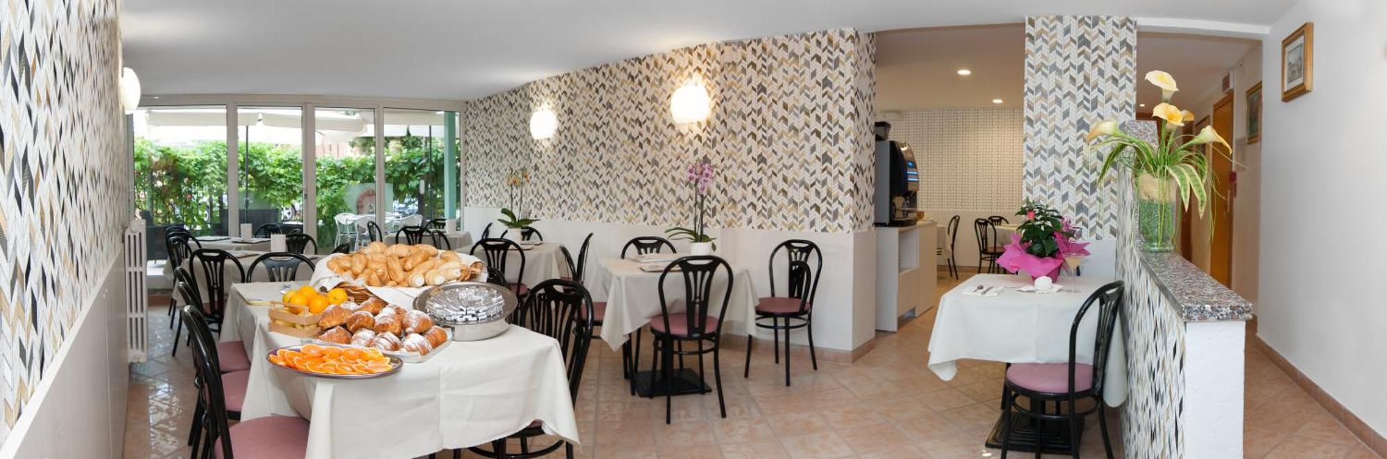 Hotel Letizia Rimini Esterno foto