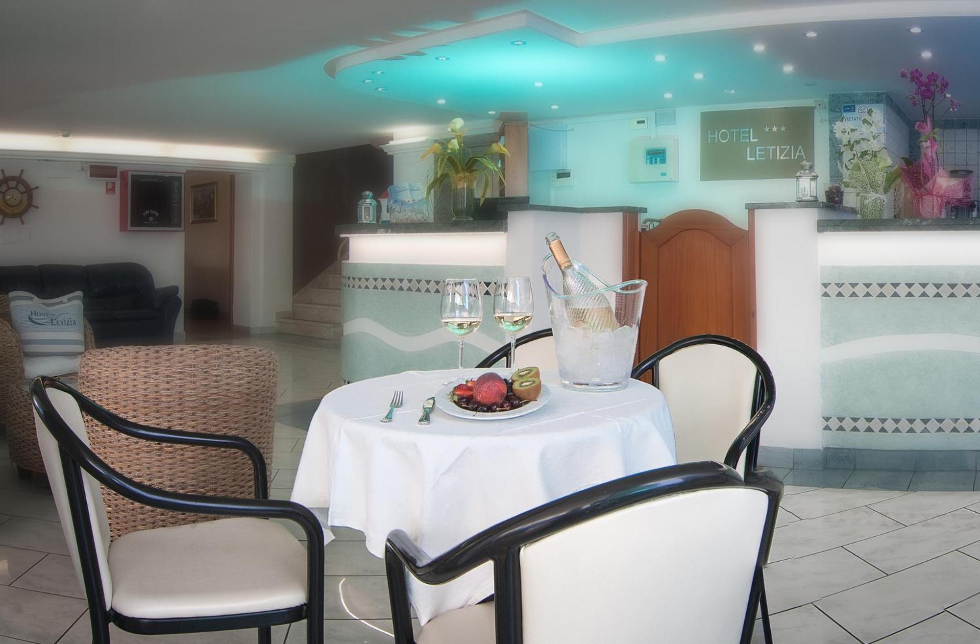 Hotel Letizia Rimini Esterno foto