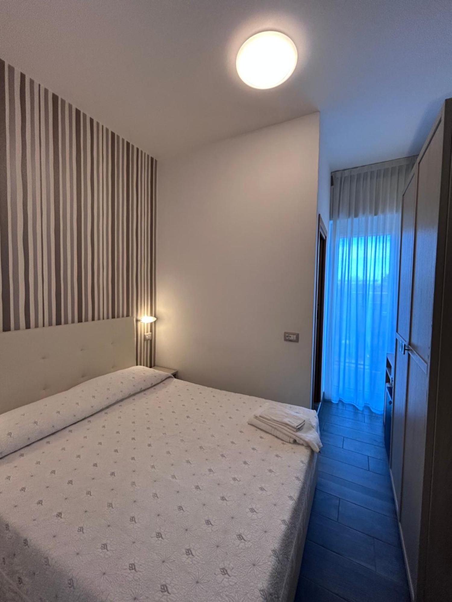 Hotel Letizia Rimini Esterno foto