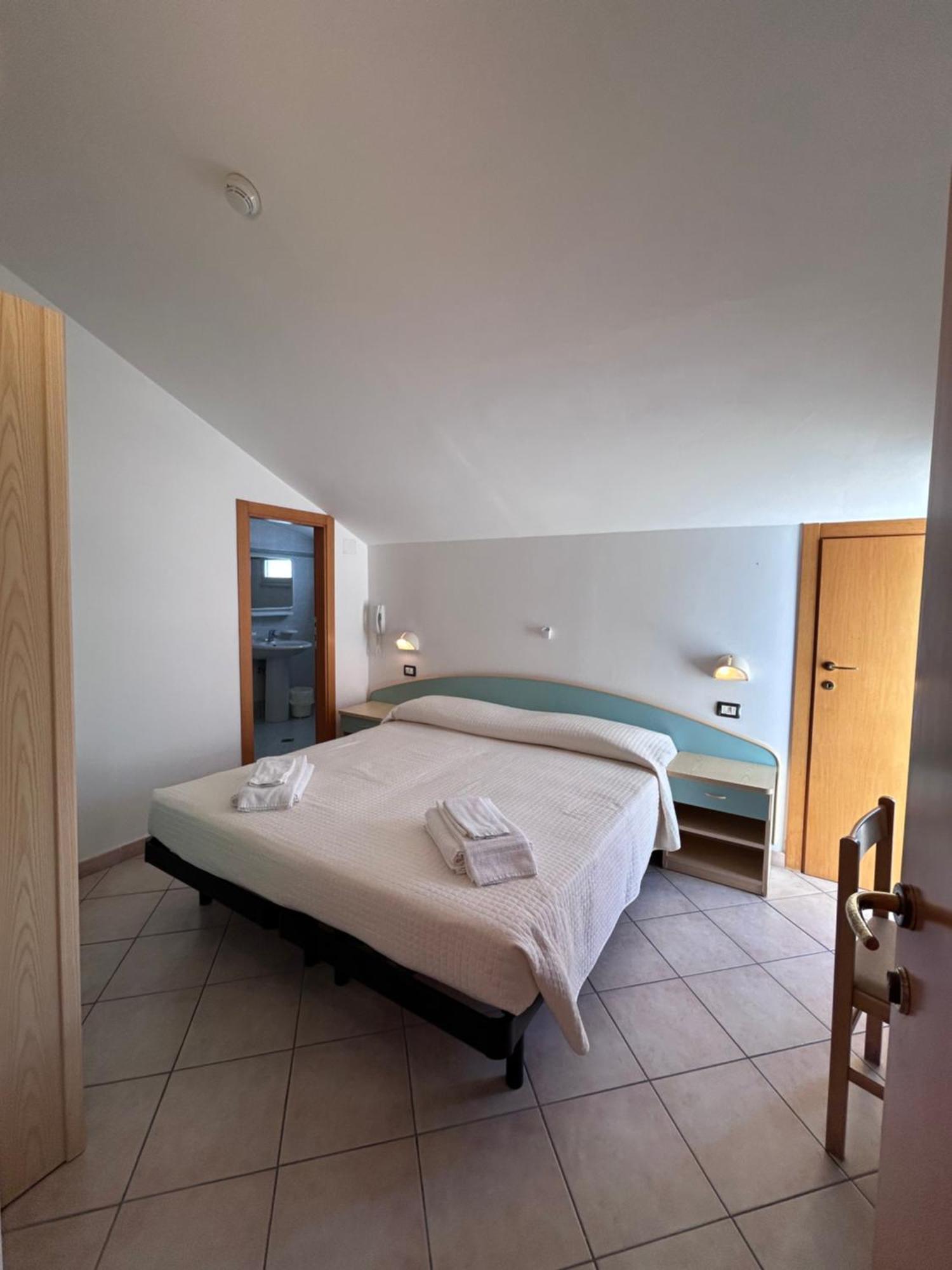 Hotel Letizia Rimini Esterno foto