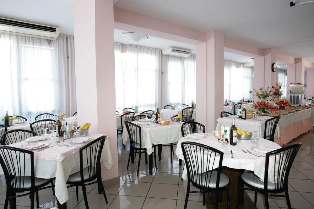 Hotel Letizia Rimini Esterno foto