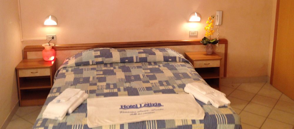 Hotel Letizia Rimini Esterno foto